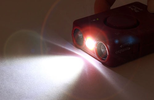 Заряд аккумулятора ультразвукового отпугивателя 