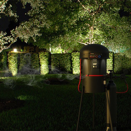 Уличный уничтожитель комаров "GRAD BLACK G2" Уличный уничтожитель комаров "GRAD BLACK G2"