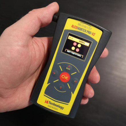 Персональный алкотестер "AlcoHunter Professional X2"